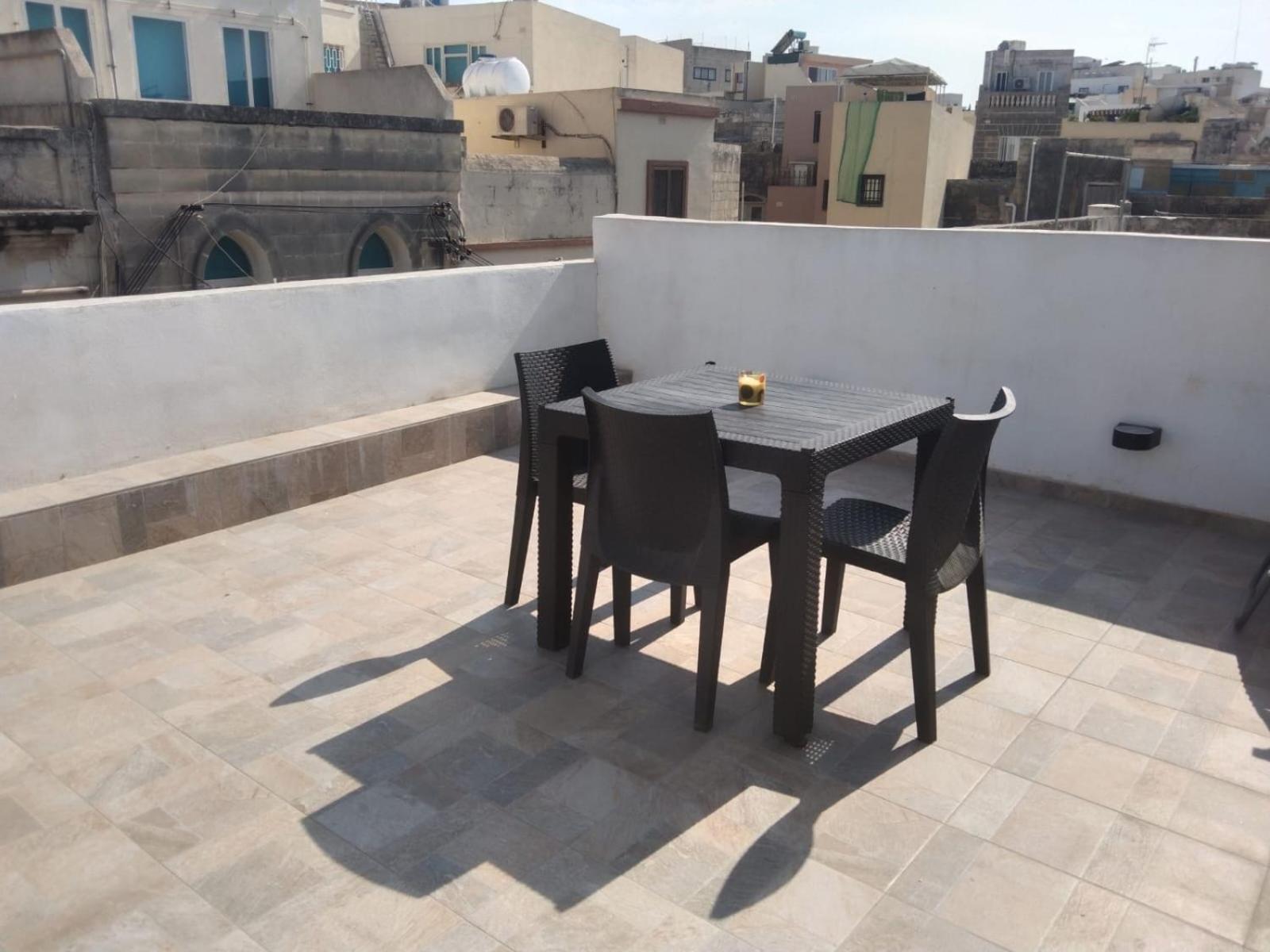 One Bedroom Appartment With Terrace In Σλιέμα Εξωτερικό φωτογραφία
